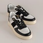 Shoes ZLXPD38 GREATS White Black The St. James Low - Image 2