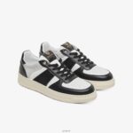 Shoes ZLXPD38 GREATS White Black The St. James Low - Image 3