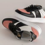 Shoes ZLXPD39 GREATS Black Pink The St. James Low - Image 2