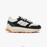 Shoes ZLXPD132 GREATS Black White The BRC Runner